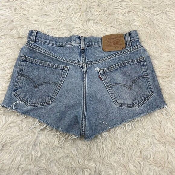 Levi's 550 Jean Shorts Women's 32” Waist Distressed Mens 34 Cut-Off Denim - Picture 4 of 10